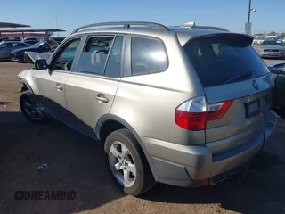 2008 BMW X3 3.0si with VIN WBXPC93488WJ13795, listed as a IAAI auction lot 42018052 with 151,972 mi miles. Bid and sale history available at carsss.com. Image 3.