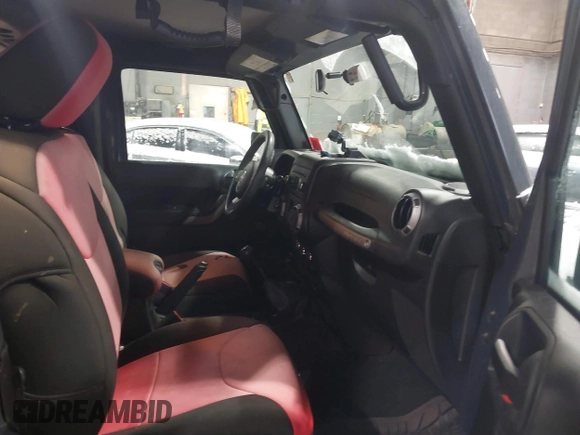 2017 Jeep Wrangler Sport with VIN 1C4AJWAG7HL606695, listed as a IAAI auction lot 41520359 with 112,926 mi miles and . Bid and sale history available at DreamBid. Image 5.
