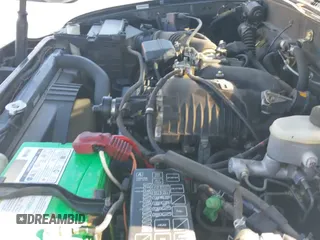 2002 Toyota Tacoma PreRunner с VIN 5TESN92N92Z006244, выставлен на аукционе IAAI как лот 43390717 с пробегом 86 727 миль миль и . История ставок и продаж доступна на DreamBid. Изображение 12.