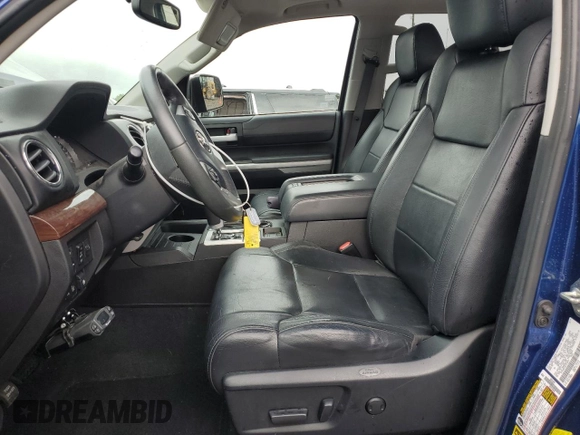 2014 Toyota Tundra Limited z VIN 5TFHY5F1XEX371819, wystawiony jako Copart lot #56864135 z przebiegiem 111 248 mil mil oraz Szkoda całkowita • Salvage title. Historia ofert i sprzedaży dostępna na DreamBid. Obrazek 7.