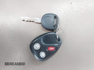 2004 Chevrolet Avalanche Z66 z VIN 3GNEC12T74G200506, wystawiony jako IAAI lot #41742299 z przebiegiem Nie podano mil oraz . Historia ofert i sprzedaży dostępna na DreamBid. Obrazek 11.