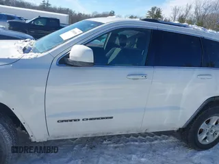 2017 Jeep Grand Cherokee Laredo with VIN 1C4RJFAGXHC959094, listed as a IAAI auction lot 41596916 with 94,611 mi miles. Bid and sale history available at carsss.com. Image 15.