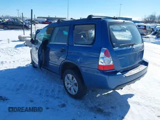 2008 Subaru Forester X с VIN JF1SG63648H708357, выставлен на аукционе IAAI как лот 41597219 с пробегом Не указан миль и . История ставок и продаж доступна на DreamBid. Изображение 3.
