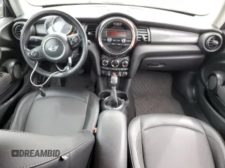 2015 MINI Hardtop with VIN WMWXM5C53FT941132, listed as a Copart auction lot 54340195 with 127,520 mi miles and Salvage title. Bid and sale history available at DreamBid. Image 8.