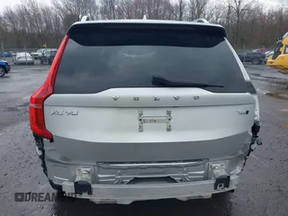 2018 Volvo XC90 Momentum with VIN YV4A22PK0J1337228, listed as a IAAI auction lot 41967308 with 128,207 mi miles. Bid and sale history available at carsss.com. Image 17.