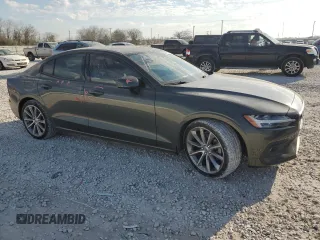 2021 Volvo S60 Momentum with VIN 7JR102FKXMG094315, listed as a Copart auction lot 44788924 with 37,526 mi miles. Bid and sale history available at carsss.com. Image 4.