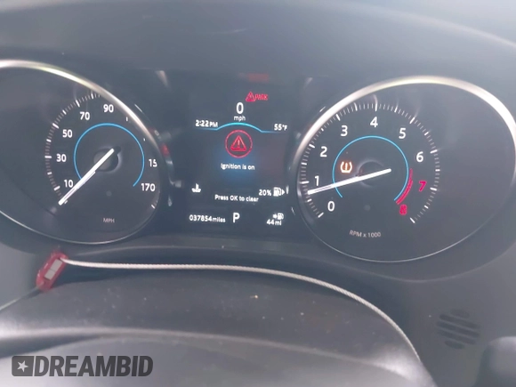 2018 Jaguar F-Pace 25t Premium with VIN SADCJ2FX9JA290961, listed as a IAAI auction lot 42371547 with 37,854 mi miles and . Bid and sale history available at DreamBid. Image 7.