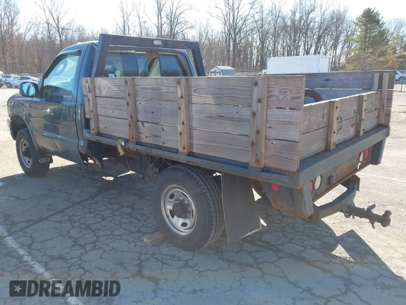 2004 Ford F-350 XL with VIN 1FTSF31L84EB90477, listed as a IAAI auction lot 41894632 with 212,107 mi miles and . Bid and sale history available at DreamBid. Image 3.