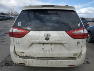 2018 Toyota Sienna XLE with VIN 5TDDZ3DC6JS194688, listed as a Copart auction lot 49656415 with 127,838 mi miles and Salvage Title. Bid and sale history available at carsss.com. Image 6.