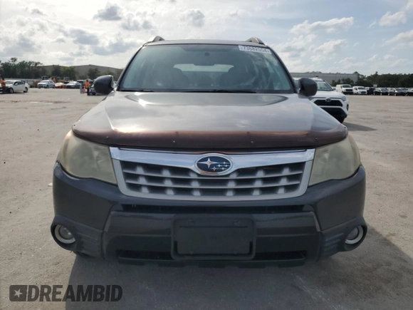 2011 Subaru Forester X Limited with VIN JF2SHBFC3BH745913, listed as a Copart auction lot 73682554 with 172,733 mi miles and Clean title. Bid and sale history available at DreamBid. Image 5.