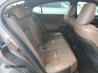 2024 Lexus ES 350 Luxury z VIN 58AEZ1B13RU180415, wystawiony jako Copart lot #76048684 z przebiegiem Nie podano mil oraz Nie do naprawy • Non repairable. Historia ofert i sprzedaży dostępna na DreamBid. Obrazek 10.