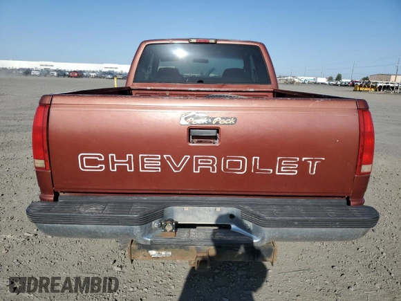 1998 Chevrolet Silverado 1500 with VIN 1GCEK19R2WE133619, listed as a Copart auction lot 55303545 with 200,306 mi miles and Salvage Title. Bid and sale history available at DreamBid. Image 6.