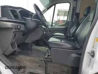 2024 Ford Transit Cargo z VIN 1FTBW3X85RKA98853, wystawiony jako Copart lot #60543695 z przebiegiem 26 182 mil mil oraz Szkoda całkowita • Salvage title. Historia ofert i sprzedaży dostępna na DreamBid. Obrazek 7.