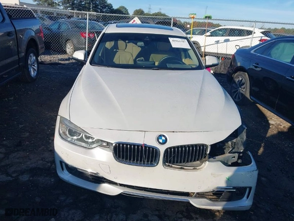 2015 BMW 3 Series 328i with VIN WBA3A5G53FNS87111, listed as a IAAI auction lot 40961587 with 122,767 mi miles. Bid and sale history available at carsss.com. Image 12.