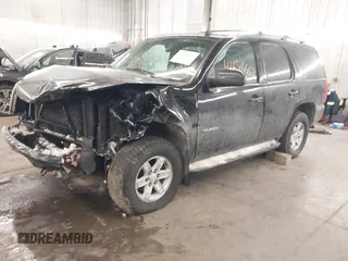 2012 GMC Yukon SLT with VIN 1GKS2CE02CR159894, listed as a IAAI auction lot 41686663 with 189,965 mi miles. Bid and sale history available at carsss.com. Image 19.