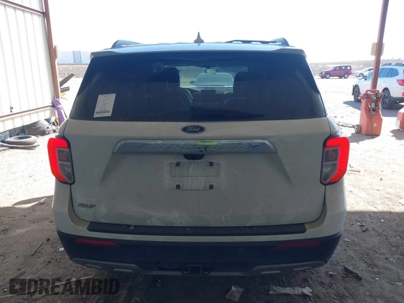 2022 Ford Explorer XLT z VIN 1FMSK7DHXNGA83331, wystawiony jako IAAI lot #41606848 z przebiegiem 54 139 mil mil oraz . Historia ofert i sprzedaży dostępna na DreamBid. Obrazek 15.