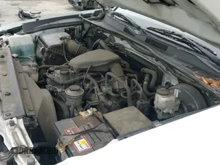 2020 Toyota Tacoma SR with VIN 3TYRX5GN2LT000122, listed as a IAAI auction lot 41857799 with 113,824 mi miles and . Bid and sale history available at DreamBid. Image 20.