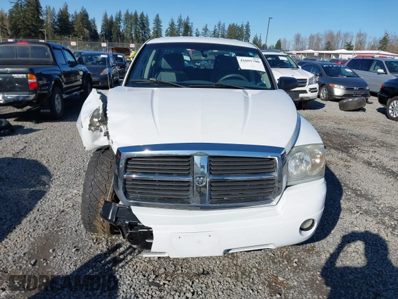 2006 Dodge Dakota SLT with VIN 1D7HW48N26S710819, listed as a IAAI auction lot 41691700 with 110,269 mi miles. Bid and sale history available at carsss.com. Image 12.