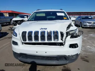 2016 Jeep Cherokee Altitude with VIN 1C4PJLCB6GW200348, listed as a IAAI auction lot 40791569 with 95,600 mi miles. Bid and sale history available at carsss.com. Image 12.