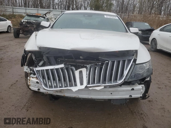2011 Lincoln MKS EcoBoost with VIN 1LNHL9FT5BG610255, listed as a Copart auction lot 81505834 with 143,380 mi miles and Clean title. Bid and sale history available at DreamBid. Image 5.