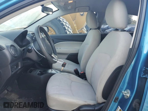 2019 Mitsubishi Mirage ES z VIN ML32F3FJ8KHF07358, wystawiony jako Copart lot #54682865 z przebiegiem 99 286 mil mil oraz Szkoda całkowita • Salvage title. Historia ofert i sprzedaży dostępna na DreamBid. Obrazek 7.