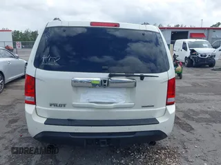 2012 Honda Pilot Touring with VIN 5FNYF3H9XCB035494, listed as a IAAI auction lot 42011362 with 271,887 mi miles and . Bid and sale history available at carsss.com. Image 17.