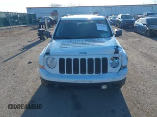 2014 Jeep Patriot Sport with VIN 1C4NJRBB2ED772022, listed as a IAAI auction lot 41749664 with 161,876 mi miles. Bid and sale history available at carsss.com. Image 12.