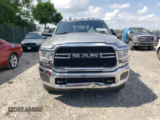 2021 Ram 2500 Tradesman with VIN 3C6UR5CL7MG510137, listed as a Copart auction lot 60991965 with 136,797 mi miles and Salvage title. Bid and sale history available at DreamBid. Image 5.