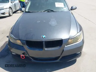 2008 BMW 3 Series 335i with VIN WBAVB775X8NH78654, listed as a IAAI auction lot 41885433 with 127,451 mi miles. Bid and sale history available at carsss.com. Image 6.