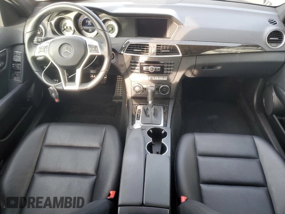 2014 Mercedes-Benz C 350 Sport with VIN WDDGF5HB0EA926227, listed as a Copart auction lot 71955504 with 57,273 mi miles and Salvage Title. Bid and sale history available at DreamBid. Image 8.