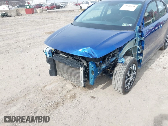 2018 Kia Rio LX with VIN 3KPA24AB1JE094811, listed as a IAAI auction lot 41825631 with 80,539 mi miles. Bid and sale history available at carsss.com. Image 6.