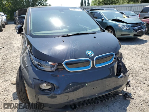 2015 BMW i3 with VIN WBY1Z4C57FV501809, listed as a Copart auction lot 53461373 with 0 mi miles. Bid and sale history available at carsss.com. Image 5.
