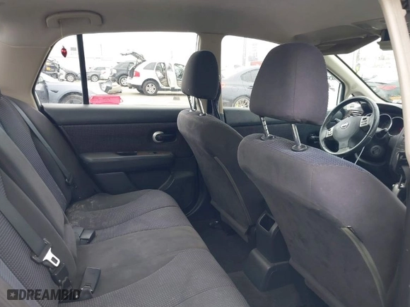 2010 Nissan Versa 1.8 S with VIN 3N1BC1AP2AL368284, listed as a IAAI auction lot 41720152 with 236,210 mi miles. Bid and sale history available at carsss.com. Image 8.