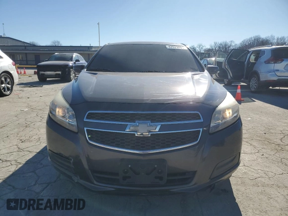 2013 Chevrolet Malibu LT with VIN 1G11C5SA8DF304297, listed as a Copart auction lot 42023265 with 158,079 mi miles and Salvage Title. Bid and sale history available at DreamBid. Image 5.