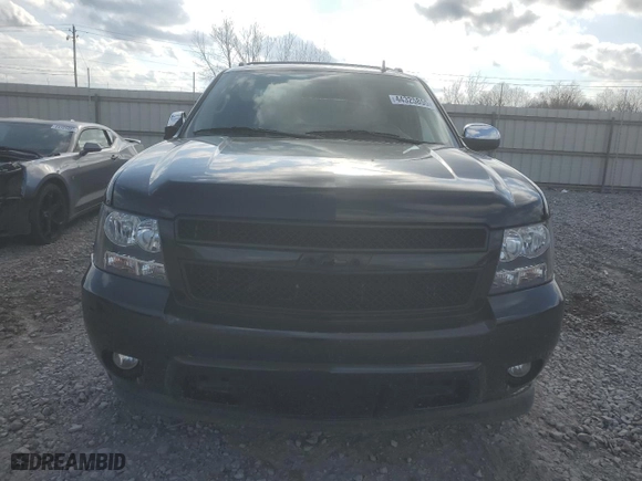 2009 Chevrolet Avalanche LTZ with VIN 3GNEC32099G122514, listed as a Copart auction lot 44325855 with 154,898 mi miles and Salvage Title. Bid and sale history available at carsss.com. Image 5.