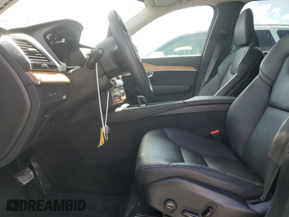 2023 Volvo XC90 Plus с VIN YV4H600N7P1950869, выставлен на аукционе Copart как лот 60620654 с пробегом 12 510 миль миль и На запчасти • Non repairable. История ставок и продаж доступна на DreamBid. Изображение 7.