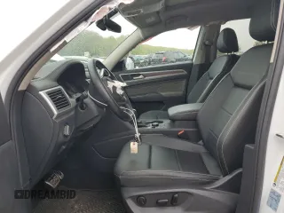 2021 Volkswagen Atlas SE with VIN 1V2RR2CA3MC609521, listed as a Copart auction lot 55945695 with 38,874 mi miles and Salvage title. Bid and sale history available at DreamBid. Image 7.