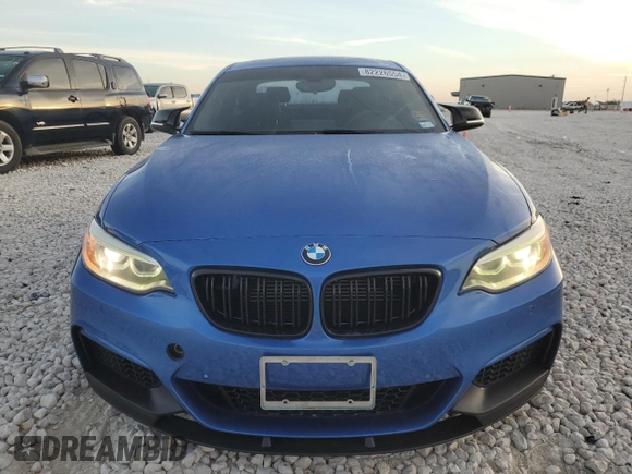 2015 BMW 2 Series M235i with VIN WBA1J7C59FV359017, listed as a Copart auction lot 82226554 with 87,881 mi miles and Salvage Title. Bid and sale history available at carsss.com. Image 5.