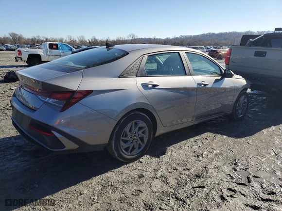 2024 Hyundai Elantra SEL with VIN KMHLM4DG5RU672377, listed as a Copart auction lot 46746345 with 24,316 mi miles and Salvage Title. Bid and sale history available at carsss.com. Image 3.