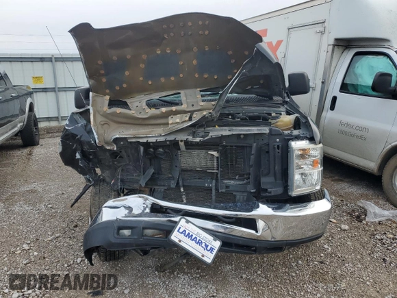 2013 Ford Econoline Passenger XL z VIN 1FBSS3BL7DDA67838, wystawiony jako Copart lot #84627494 z przebiegiem Nie podano mil oraz Szkoda całkowita • Salvage title. Historia ofert i sprzedaży dostępna na DreamBid. Obrazek 5.