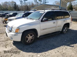 2005 GMC Envoy SLT with VIN 1GKDS13S752380792, listed as a Copart auction lot 49705355 with 195,302 mi miles and Salvage Title. Bid and sale history available at carsss.com. Image 1.