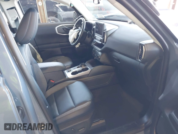 2024 Ford Bronco Sport Outer Banks z VIN 3FMCR9C61RRF73716, wystawiony jako IAAI lot #41914834 z przebiegiem 1 295 mil mil oraz . Historia ofert i sprzedaży dostępna na DreamBid. Obrazek 5.