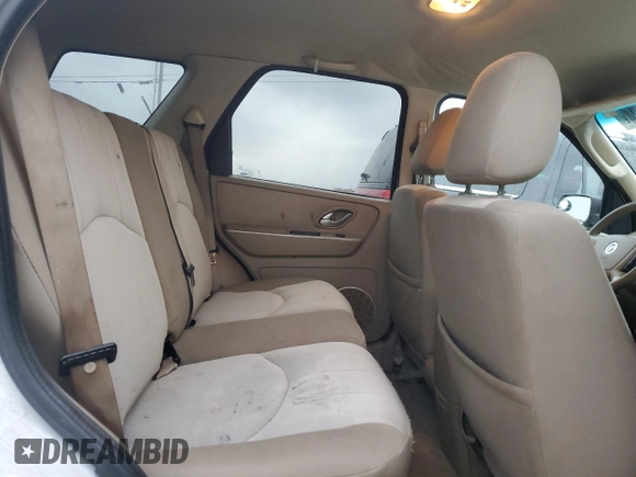 2005 Mercury Mariner Luxury z VIN 4M2YU56195DJ21222, wystawiony jako Copart lot #81573504 z przebiegiem 243 102 mil mil oraz Tytuł czysty. Historia ofert i sprzedaży dostępna na DreamBid. Obrazek 11.