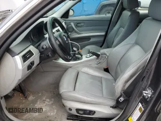 2006 BMW 3 Series 330i with VIN WBAVB33566PS06929, listed as a Copart auction lot 46789425 with 232,843 mi miles and Salvage title. Bid and sale history available at DreamBid. Image 7.