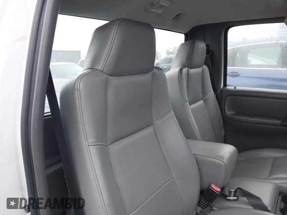 2006 Ford Ranger XL with VIN 1FTYR10UX6PA20242, listed as a IAAI auction lot 42185300 with 100,422 mi miles and . Bid and sale history available at DreamBid. Image 8.