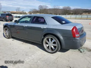 2006 Chrysler 300 with VIN 2C3KA43R86H169523, listed as a Copart auction lot 45431405 with 165,692 mi miles and Clean Title. Bid and sale history available at carsss.com. Image 2.