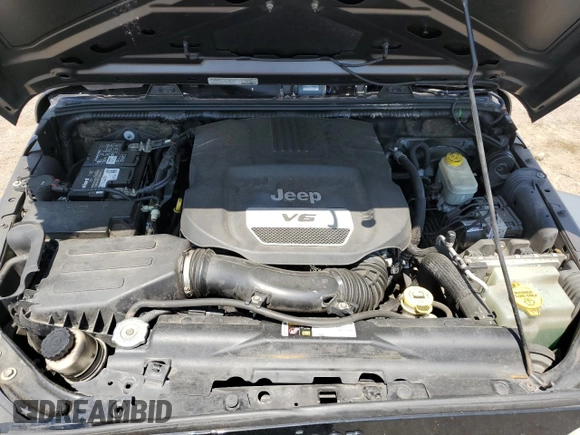 2014 Jeep Wrangler Unlimited Sport with VIN 1C4BJWDG1EL298161, listed as a Copart auction lot 61996735 with 176,043 mi miles and Salvage title. Bid and sale history available at DreamBid. Image 12.
