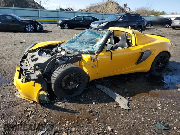 2005 Lotus Elise z VIN SCCPC11185HL34674, wystawiony jako Copart lot #50975385 z przebiegiem 63 194 mil mil oraz Szkody całkowita. Historia ofert i sprzedaży dostępna na DreamBid. Obrazek 1.