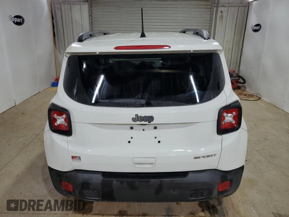 2020 Jeep Renegade Sport with VIN ZACNJAA1XLPM05908, listed as a Copart auction lot 45150655 with 23,746 mi miles and Clean Title. Bid and sale history available at carsss.com. Image 6.