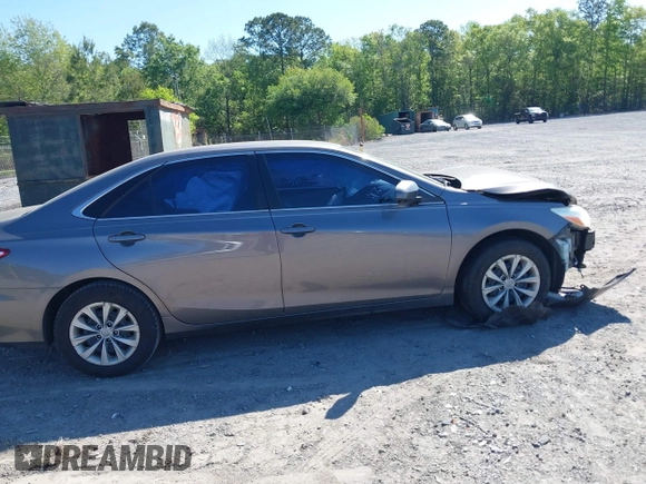 2017 Toyota Camry XLE with VIN 4T1BF1FK2HU279053, listed as a IAAI auction lot 42050455 with 100,896 mi miles. Bid and sale history available at carsss.com. Image 13.